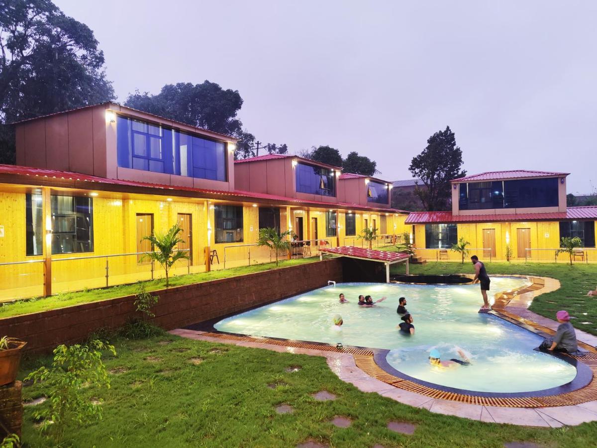 Arya Resort And Spa Mahābaleshwar Esterno foto