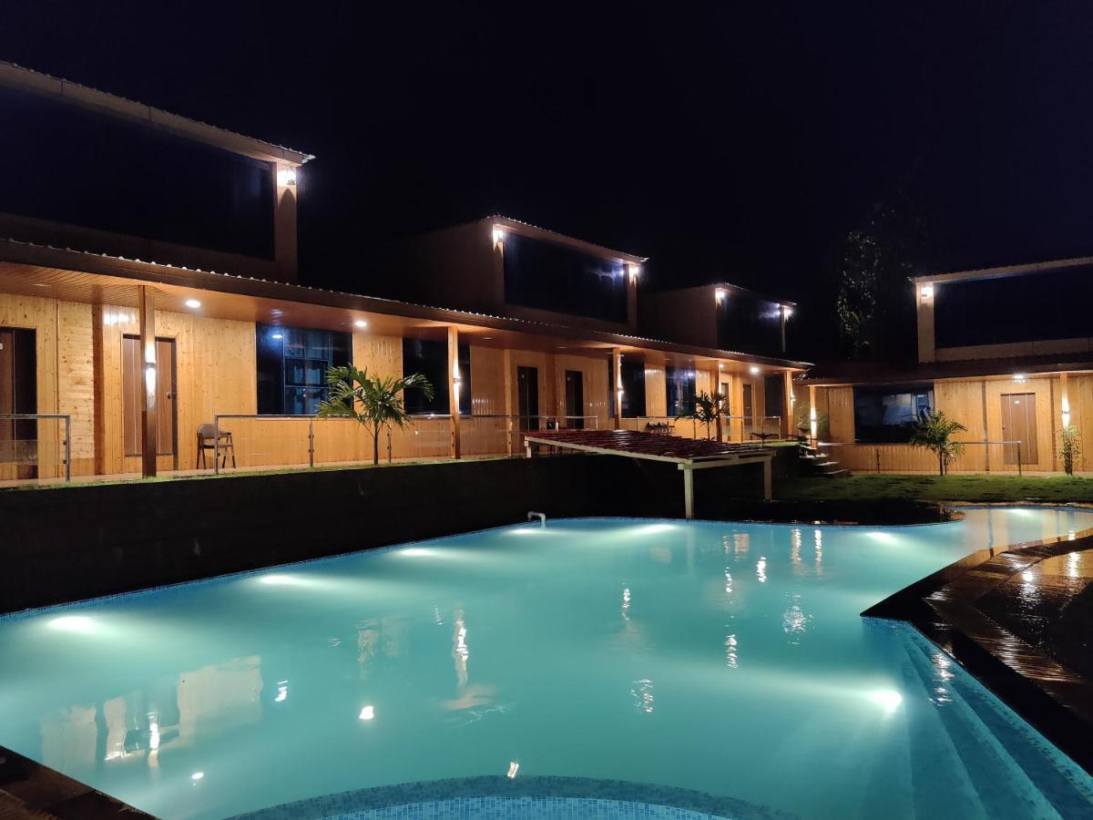 Arya Resort And Spa Mahābaleshwar Esterno foto