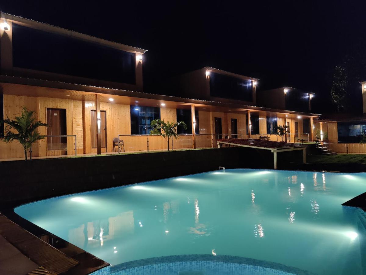 Arya Resort And Spa Mahābaleshwar Esterno foto