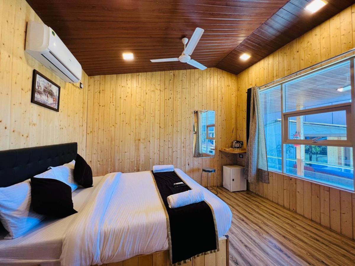Arya Resort And Spa Mahābaleshwar Esterno foto