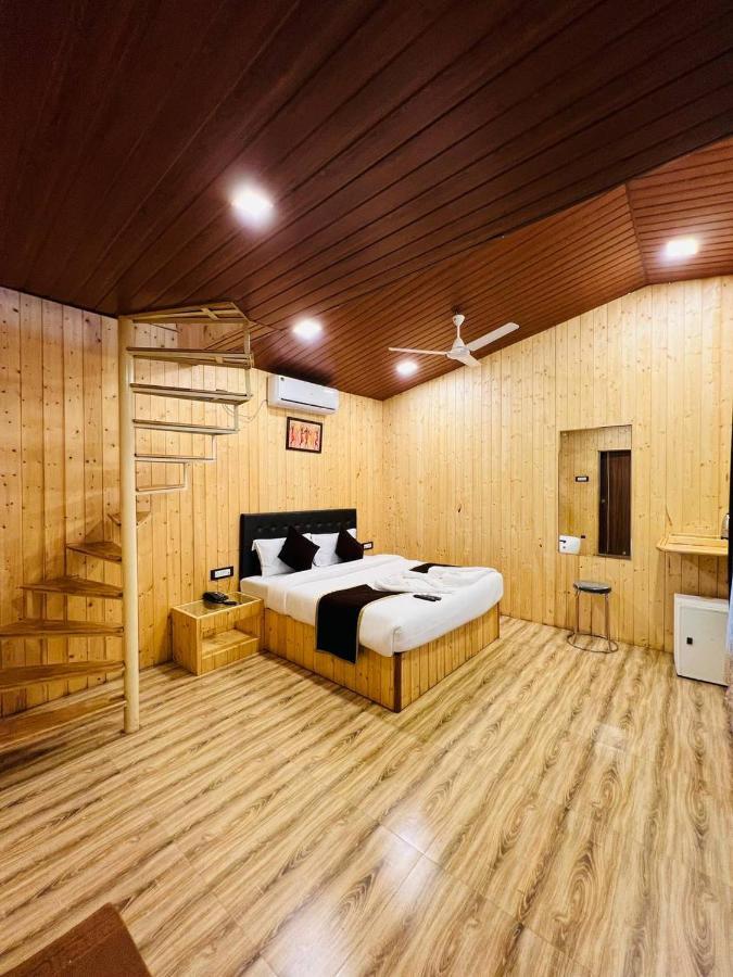 Arya Resort And Spa Mahābaleshwar Esterno foto
